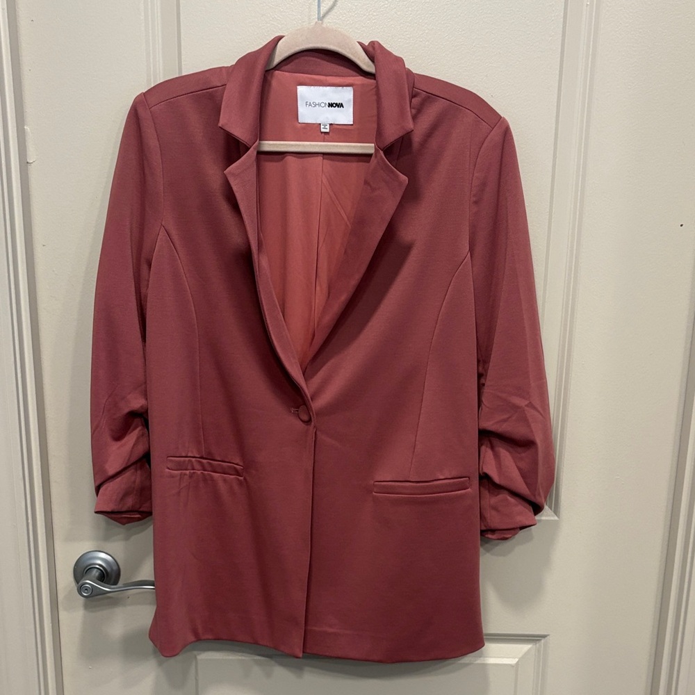 Fashion Nova Rose Mauve Single-Button Blazer - Picture 4 of 7
